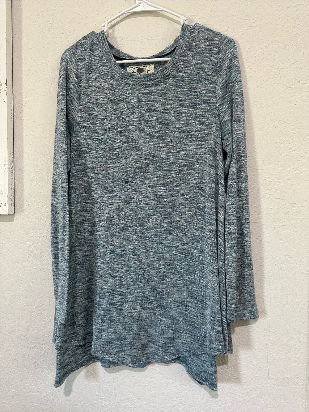Cupio Heathered Teal Long-Sleeve Crew Neck Top